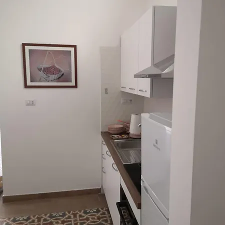 Il Canto Del Gallo 아파트 *